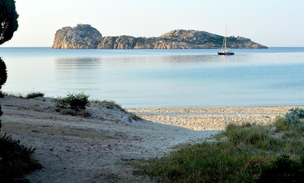 Eco Village Baia Delle Ginestre 툴라다 외부 사진